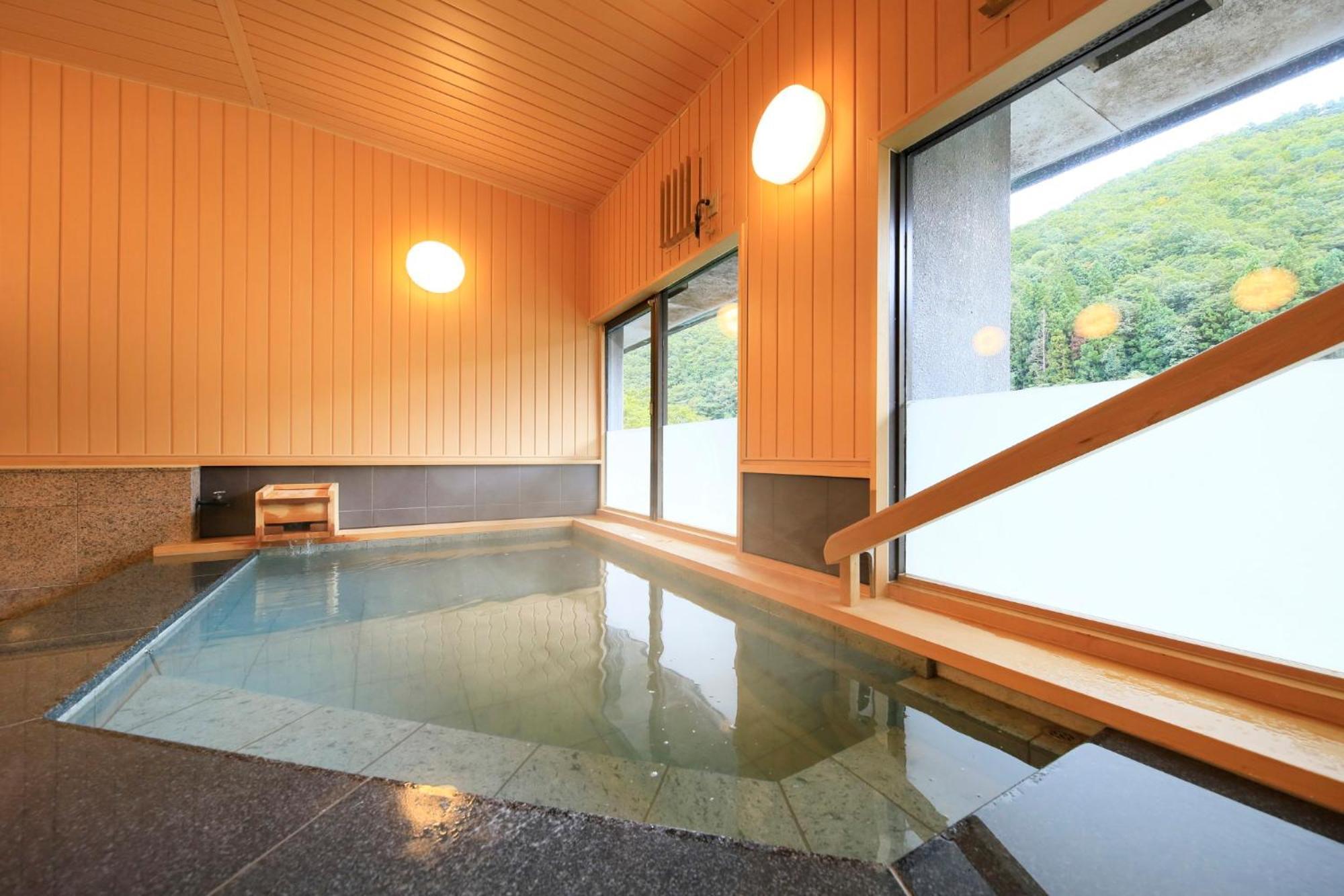 竹あかりの宿 加賀助 Shizukuishi Esterno foto